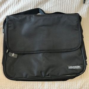 New Makeup Forever makeup travel case